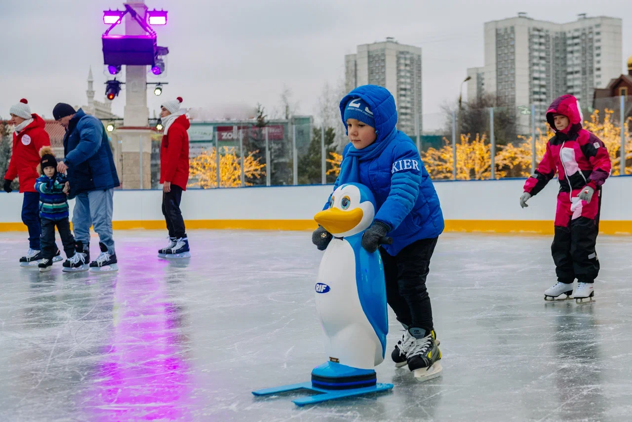 Мороз и солнце, спорт чудесный: где в столице покататься на коньках, лыжах и ватрушках  фото