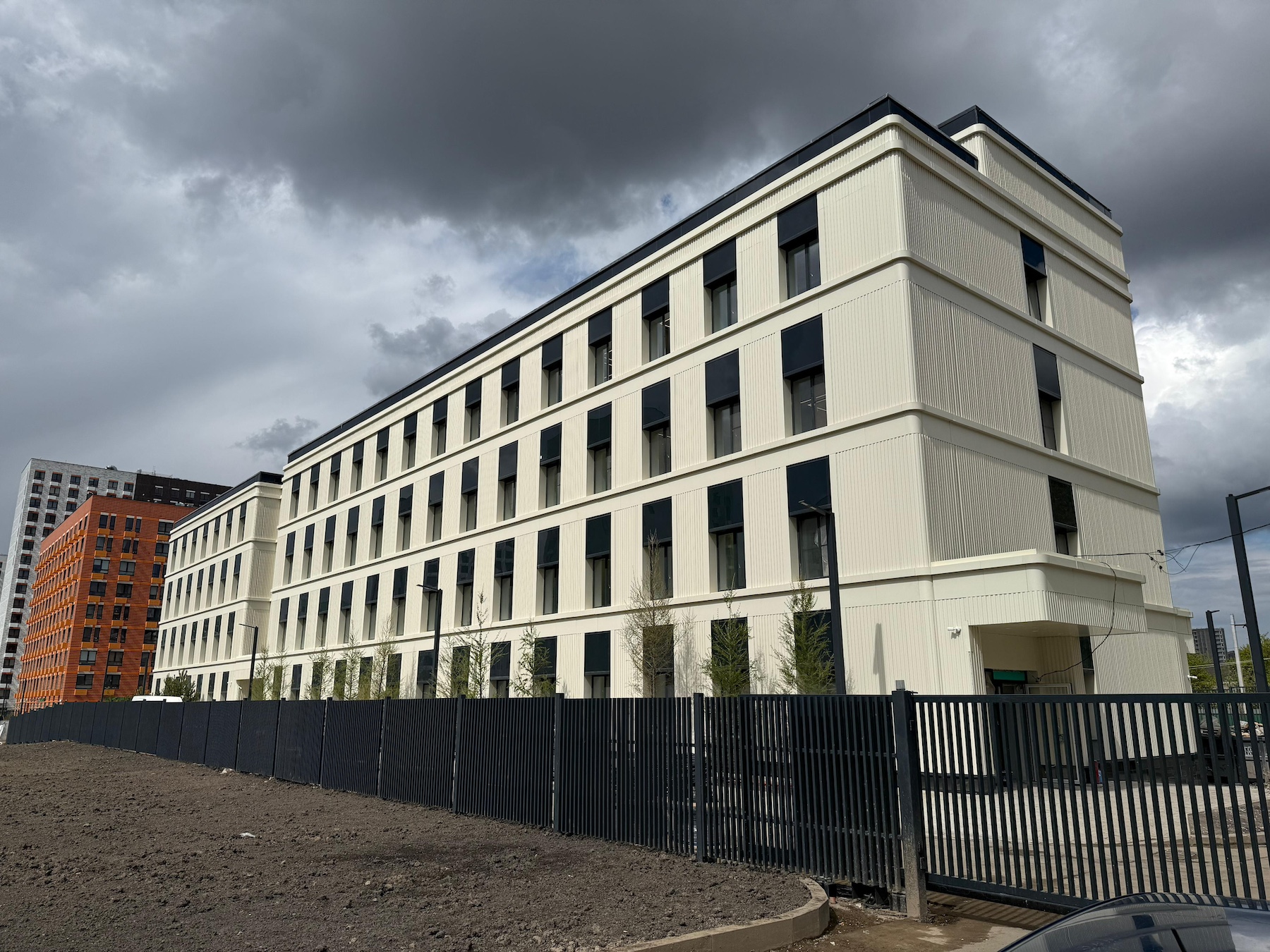 Новая поликлиника в Коммунарке откроется в этом году  фото
