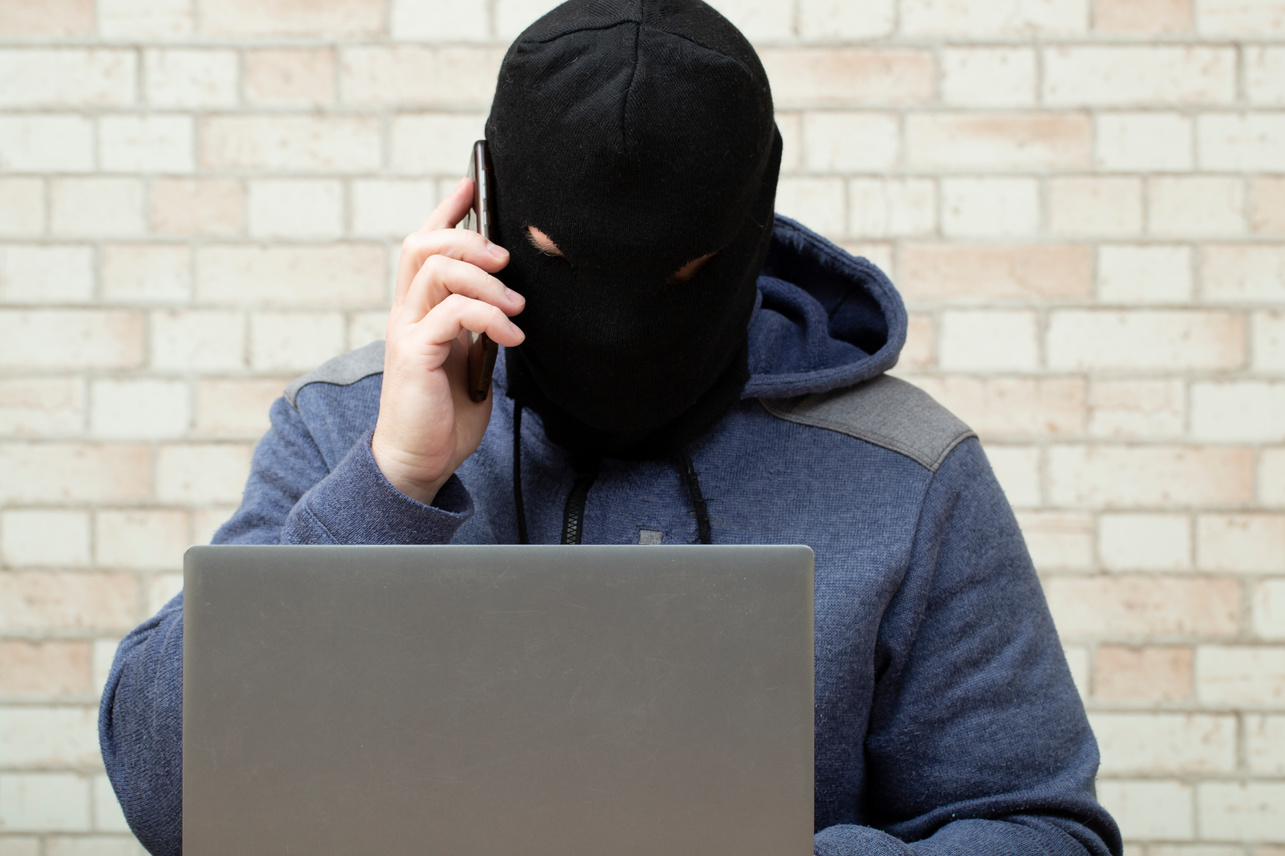 Как не попасться мошенникам: гид по обновленному сайту проекта «Перезвони сам» Как не попасться мошенникам: гид по обновленному сайту проекта «Перезвони сам» фото