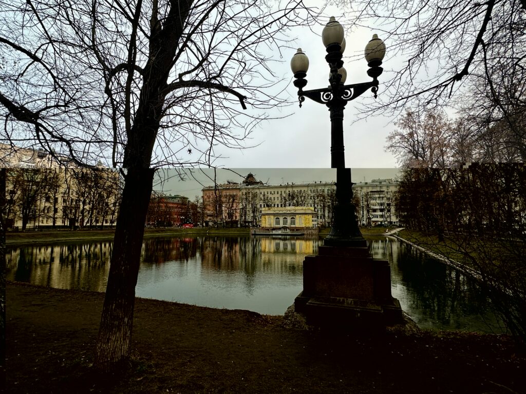 Тверская &mdash; Баррикадная: Патриаршие без &laquo;Патриков&raquo;. Часть 3  фото