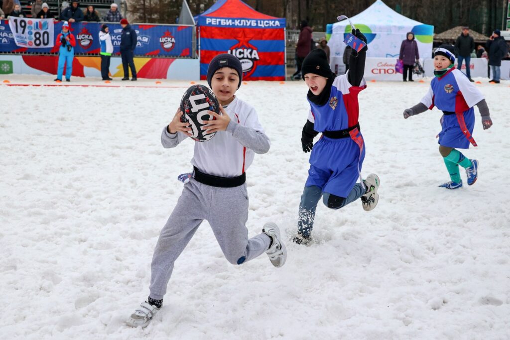 Ледовые шоу, мастер-классы и благотворительность: в столице стартует проект «Зима в Москве»  фото