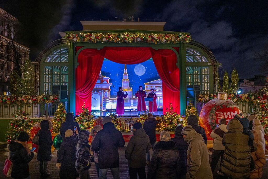 Волшебный ларец и море музыки: фестиваль &laquo;Путешествие в Рождество&raquo; предлагает жителям яркую программу  фото