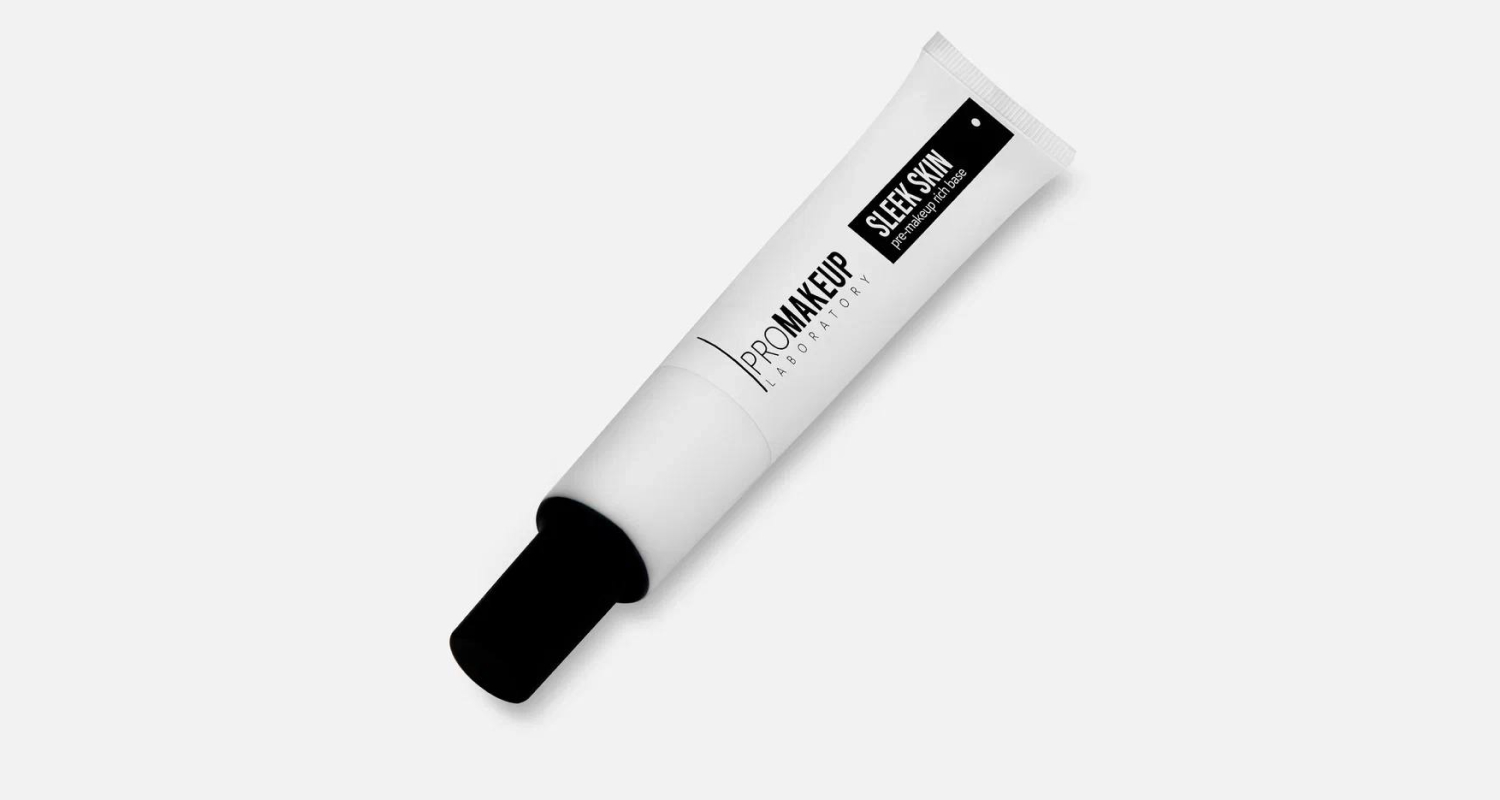 Цветущий вид от кончиков ресниц до корней волос  фото