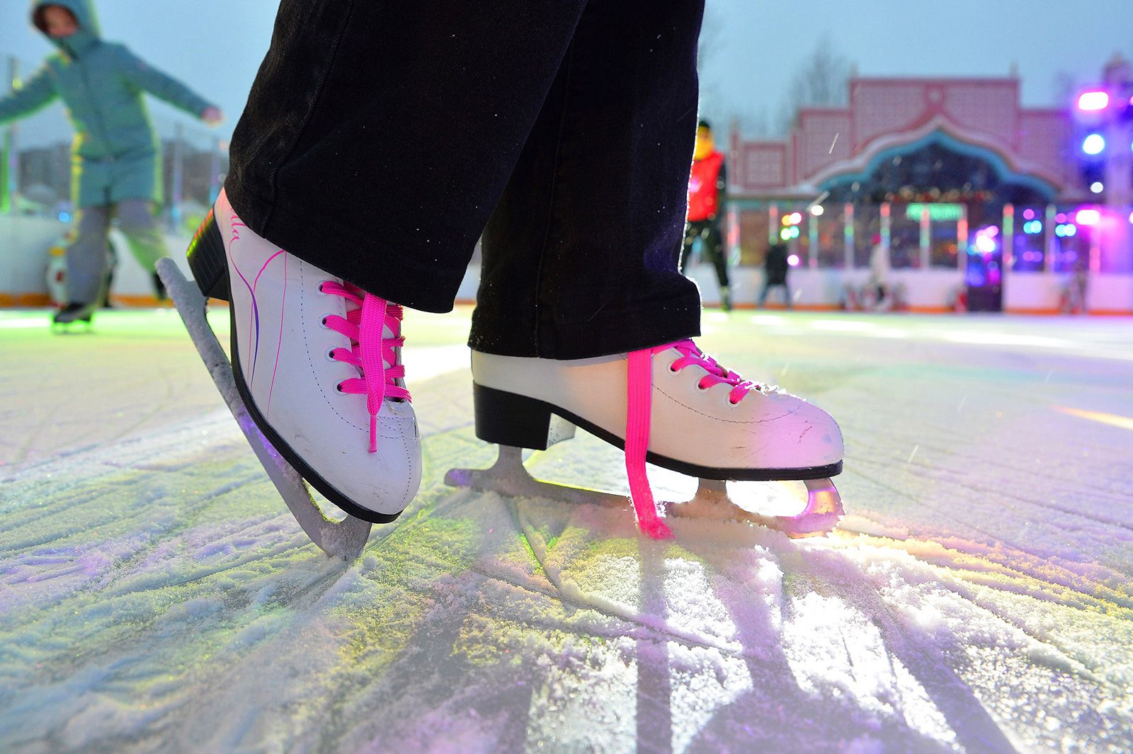 Лед против зимней усталости: почему стоит выйти на каток в феврале Лед против зимней усталости: почему стоит выйти на каток в феврале фото