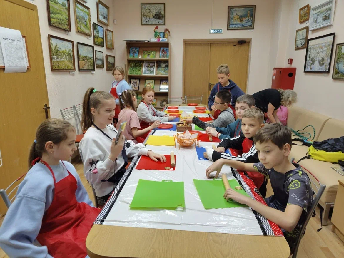 Фольклорные программы в честь Масленицы проведут на востоке Москвы  фото