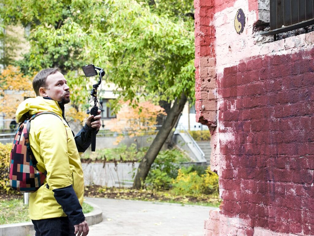 От толмачей до авторов городских прогулок: как формировалось экскурсионное дело в Москве От толмачей до авторов городских прогулок: как формировалось экскурсионное дело в Москве фото