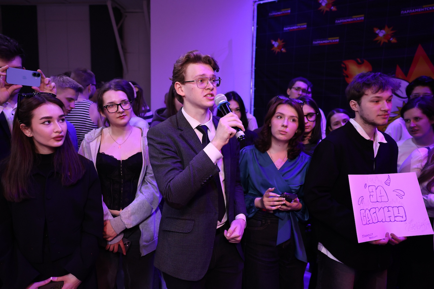 Четвертьфинал &laquo;Дебат-нокаута&raquo;: восемь претендентов, четыре боя и уникальная обратная связь от Александра Асафова  фото