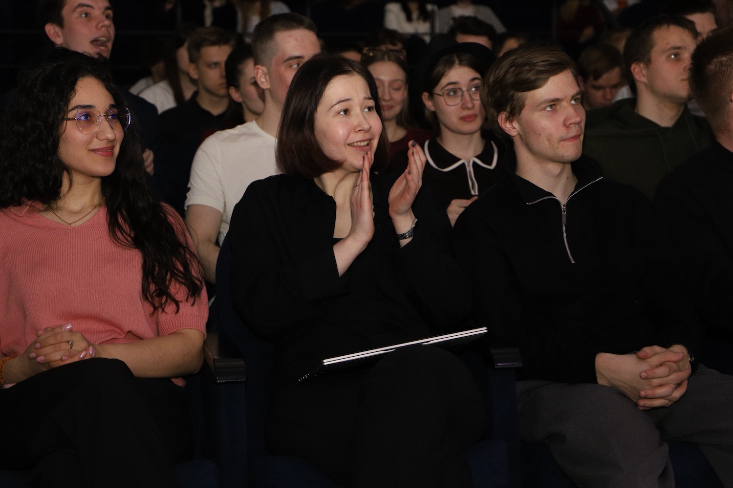 &laquo;Настоящий драйв &mdash; обсуждать Москву с теми, кому строить ее будущее&raquo;: Дарья Борисова встретилась с активистами СПК в Центре развития  фото