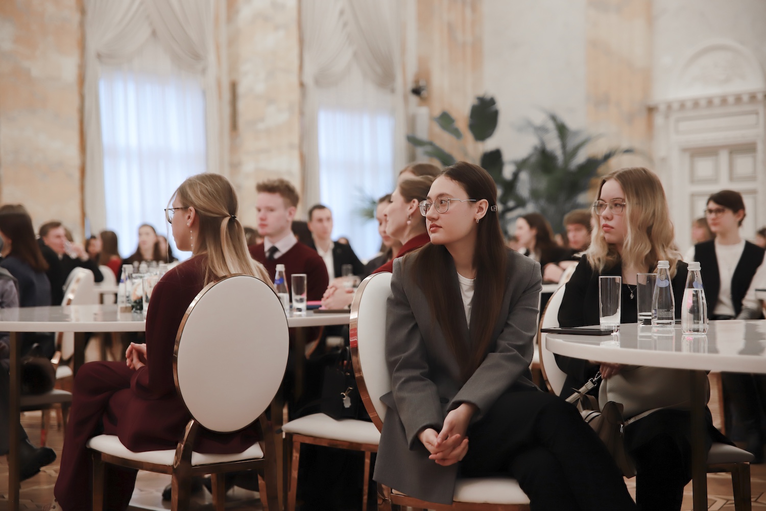 В мэрии Москвы прошли церемонии вступления студентов в программу &laquo;Именная стипендия правительства Москвы&raquo;  фото