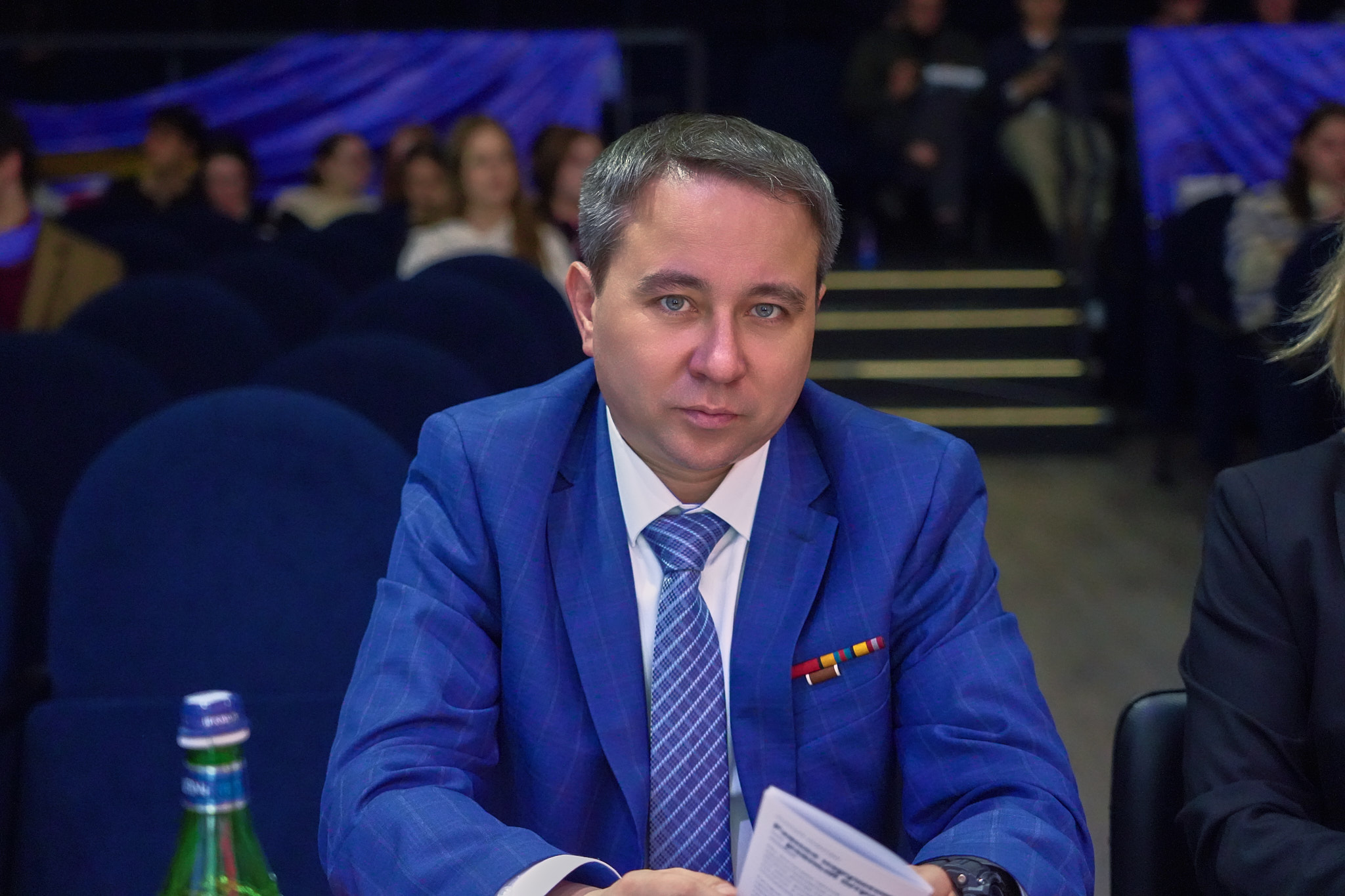 Вечерний кинопоказ ко Дню Победы состоится в Савеловском по инициативе участника СВО Эльдара Шарипова  фото