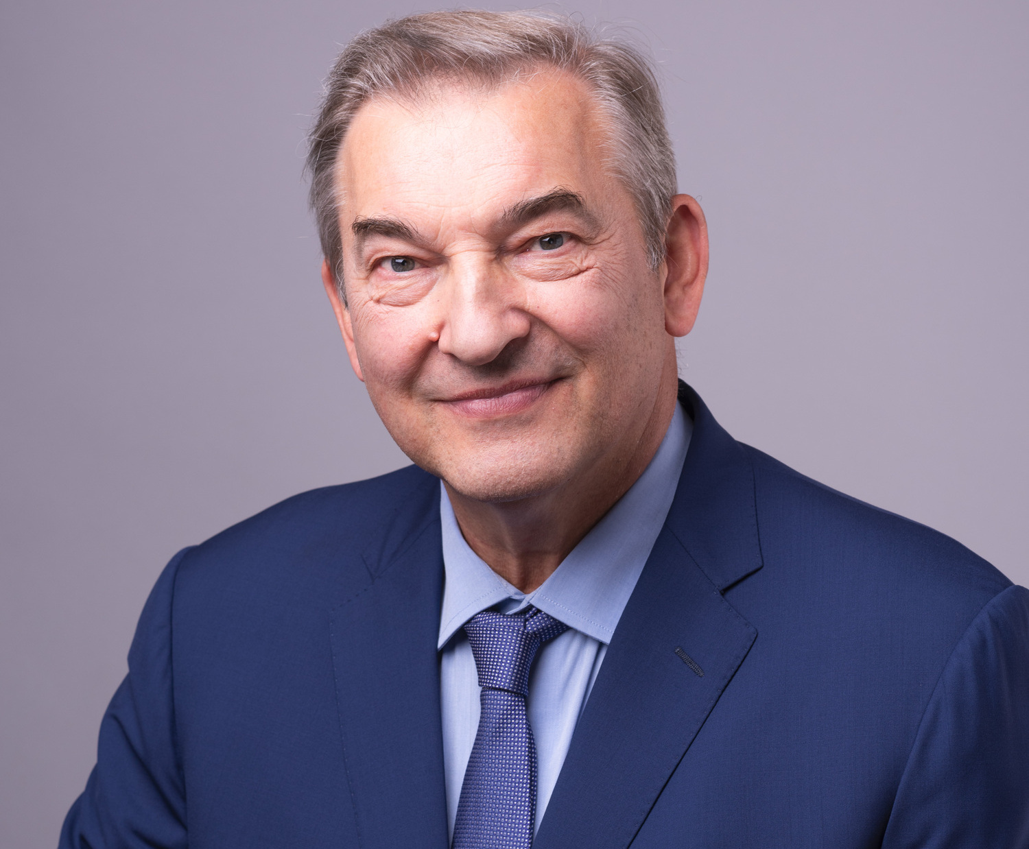 Депутат Госдумы, трехкратный олимпийский чемпион Владислав Третьяк отметил достижения столичной медицины Депутат Госдумы, трехкратный олимпийский чемпион Владислав Третьяк отметил достижения столичной медицины фото