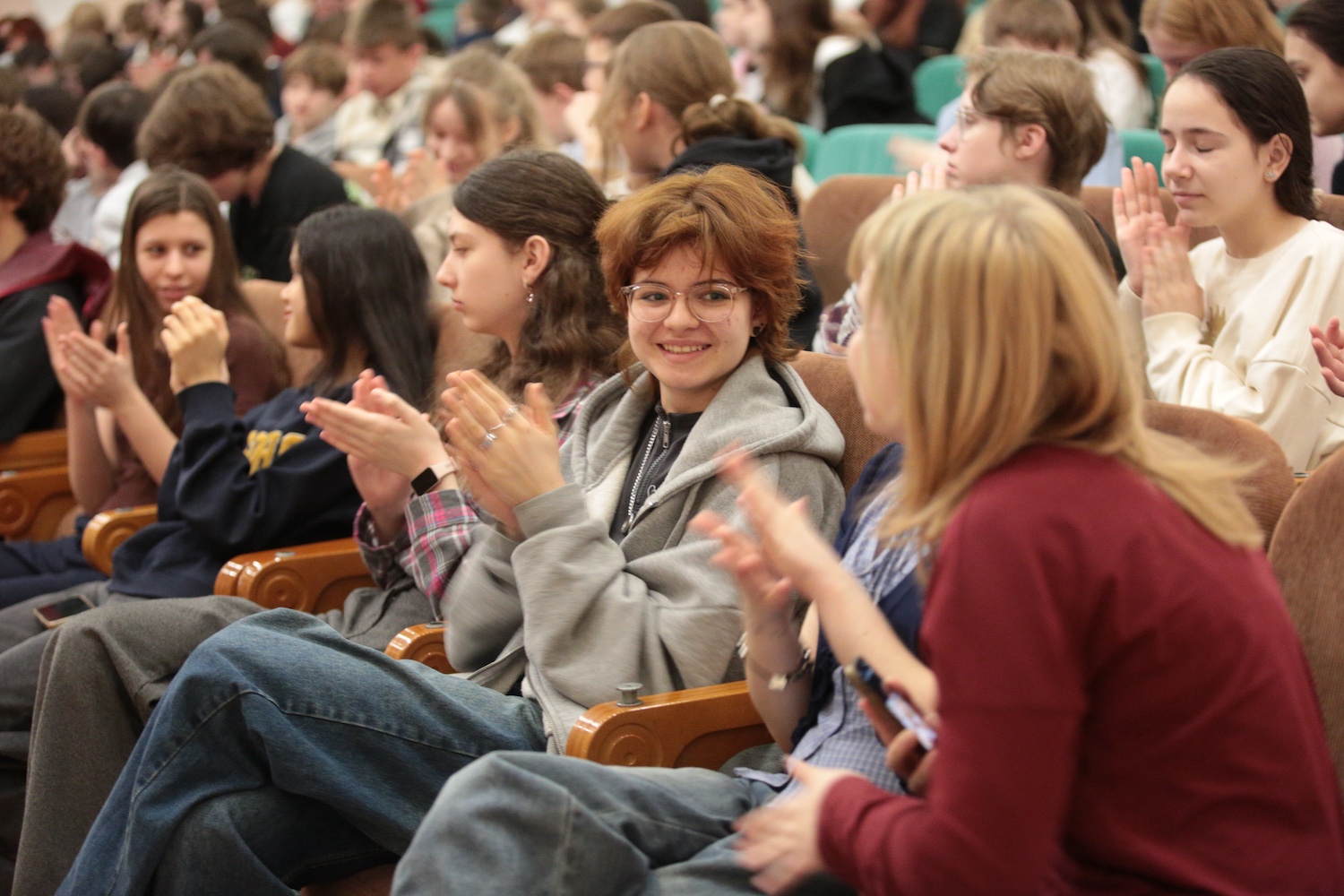 Член Общественной палаты РФ Александр Асафов провел для школьников Куркино встречу из цикла &laquo;Разговоры о важном&raquo;  фото