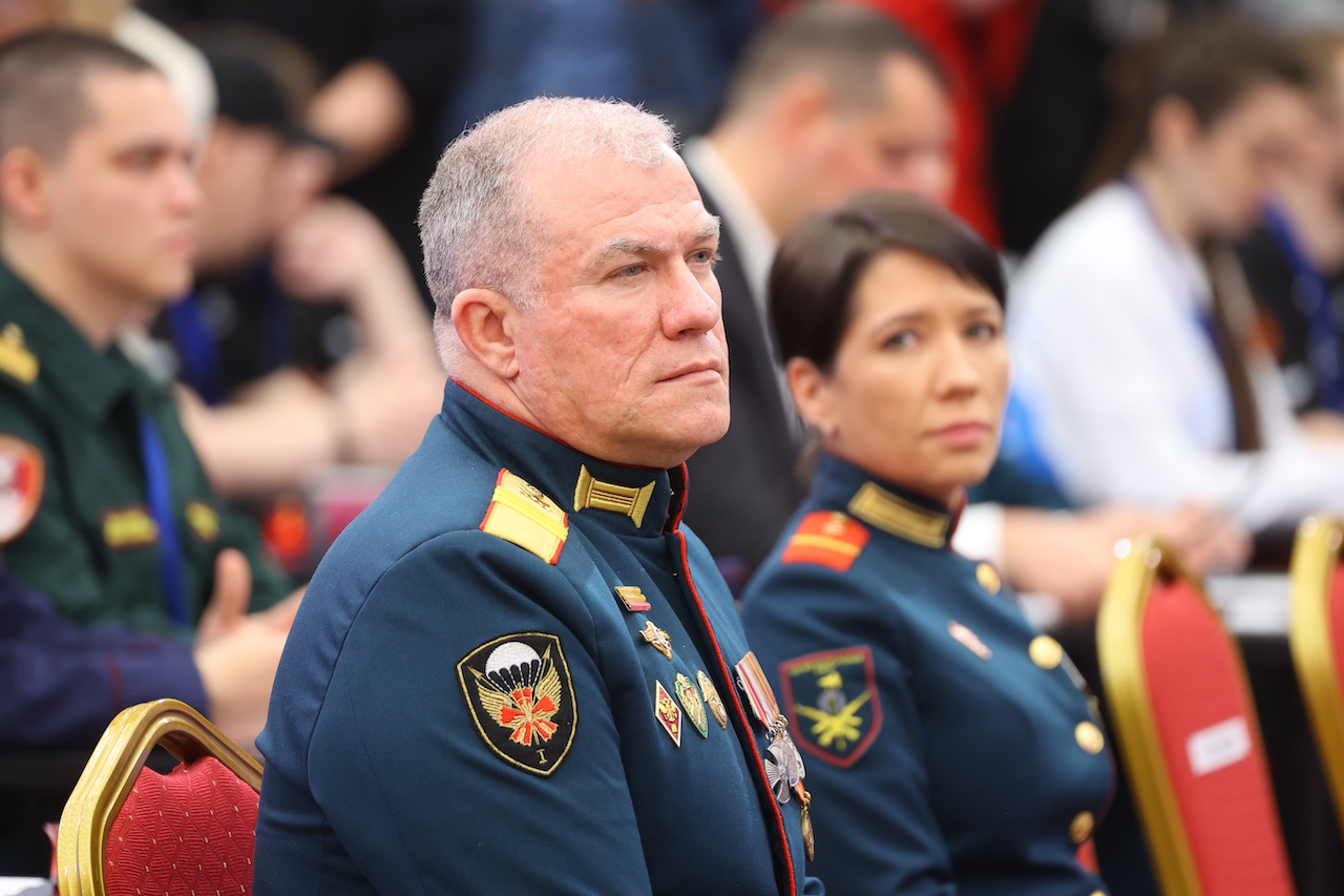 Общественные деятели и участники СВО присоединились к акции &laquo;Диктант Победы&raquo; в Москве  фото