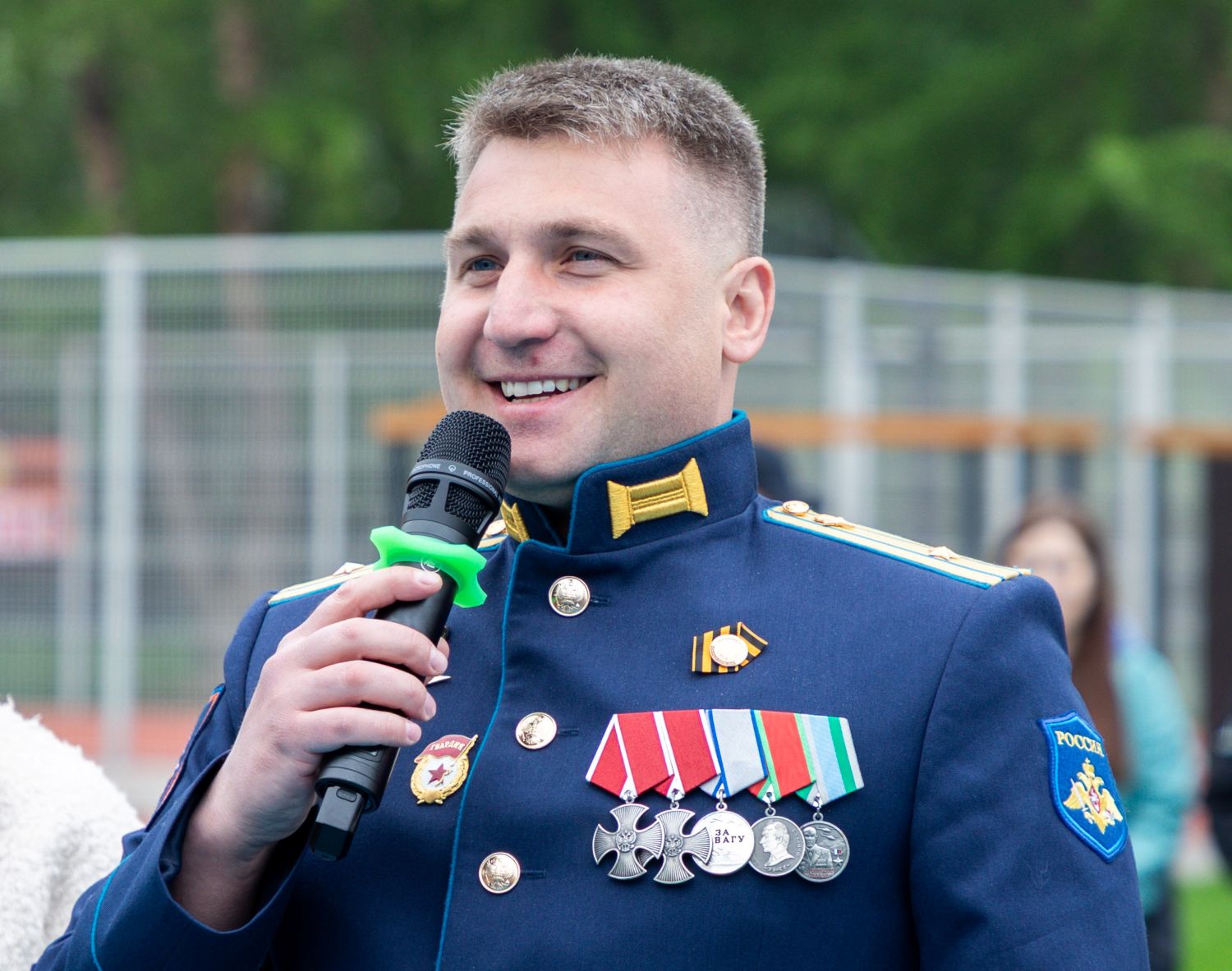 Волейбольный турнир в Рязанском районе объединил команды школьников и взрослых  фото