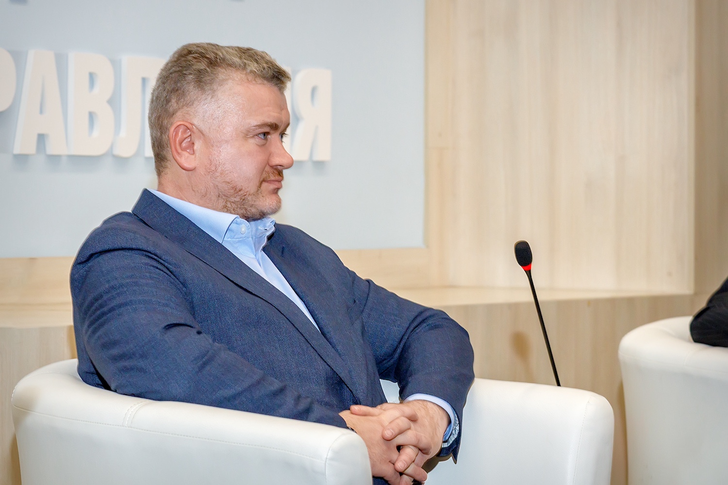 Глава Центра развития Андриенко: более 80 тысяч абитуриентов планируют присоединиться к дням открытых дверей в московских вузах  фото