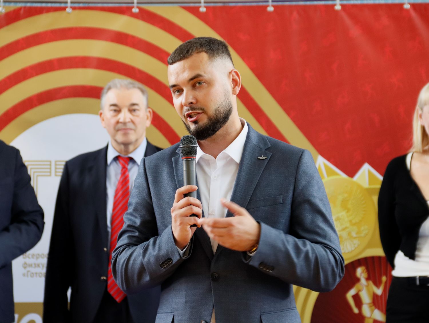 Школьники Лосиноостровского района присоединятся к волонтерской работе  фото