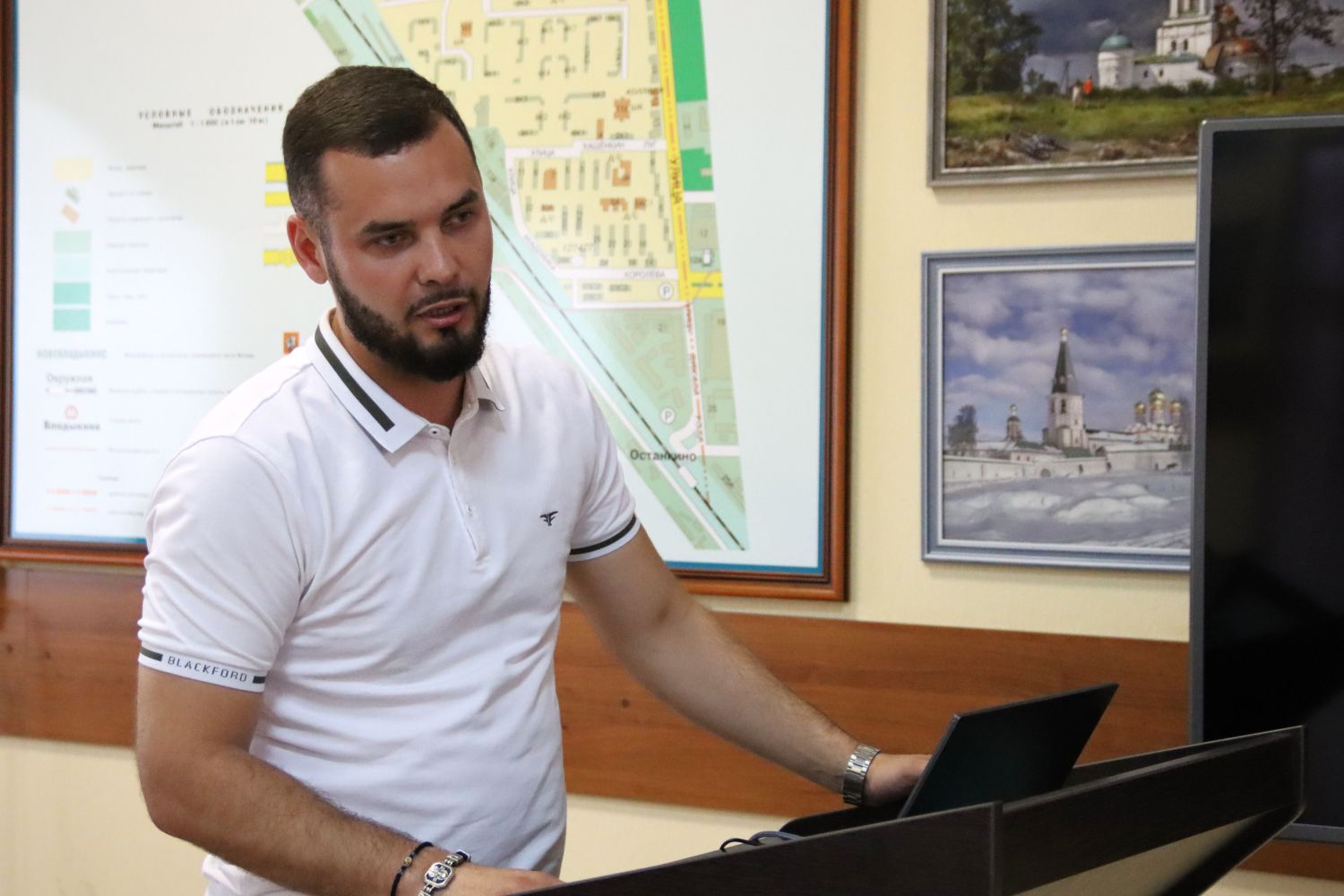 Встреча активистов Молодежной палаты с представителями Московской ассоциации ветеранов СВО прошла в Марфино  фото
