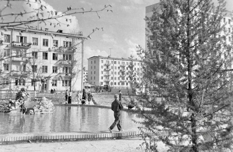 Академическая &mdash; Крымская: широкое поле для экспериментов  фото