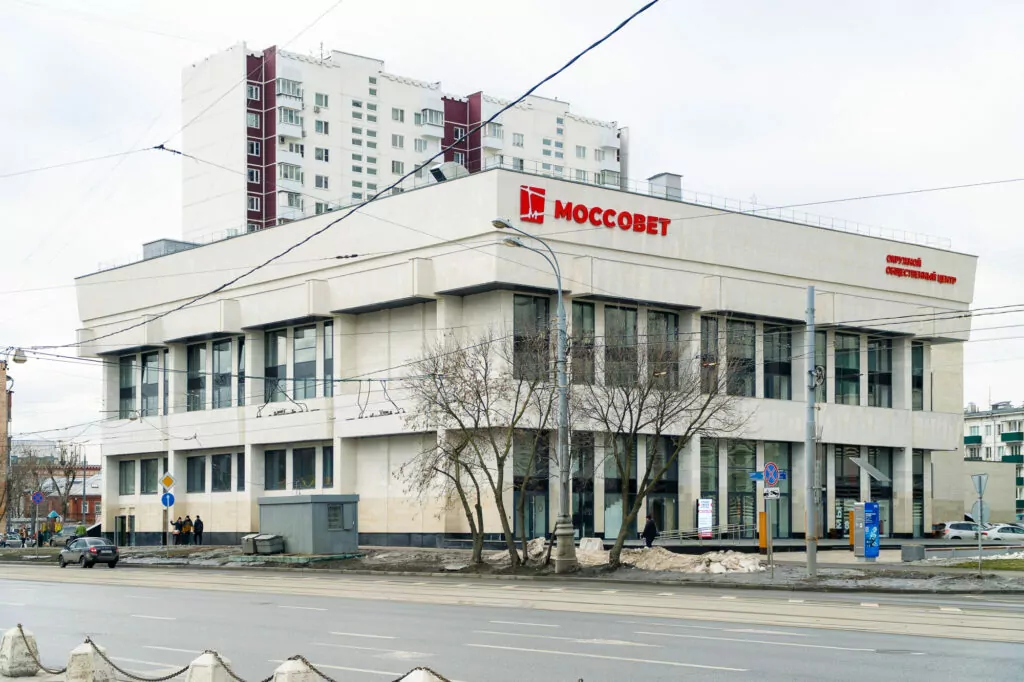 Электрозаводская — Черкизовская: «Асса» во «Дворце на Яузе» Электрозаводская — Черкизовская: «Асса» во «Дворце на Яузе»  фото