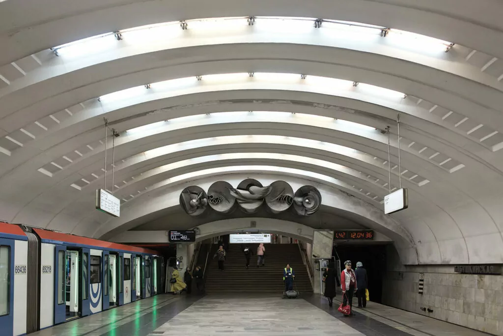 Пионеру освоения Севера Пионеру освоения Севера фото