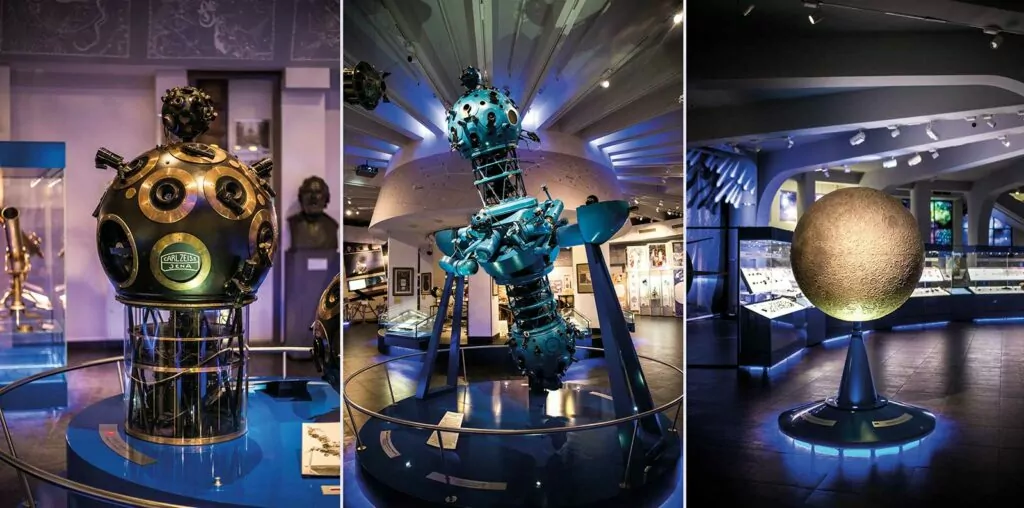 Должен каждый пролетарий посмотреть на планетарий  фото