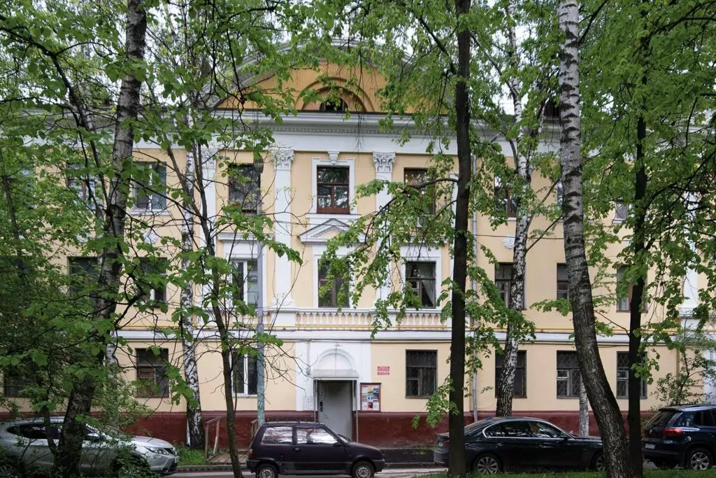 Стройка под конвоем Стройка под конвоем фото
