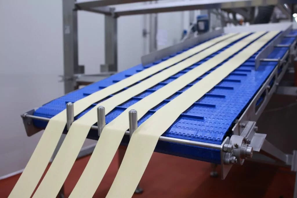 Как &laquo;Мираторг&raquo; решил проблему с круглогодичным питанием школьников  фото