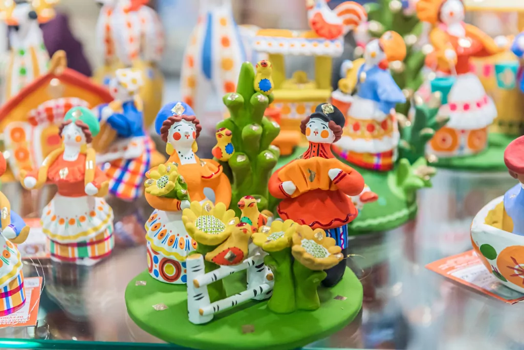 Неделя в Москве: день рождения Шекспира, ярмарка ремесел и оркестр волынщиков  фото