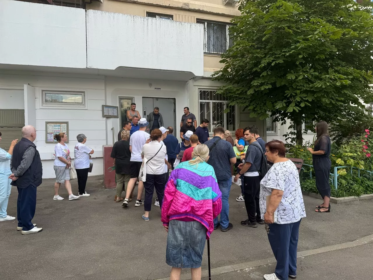 Свыше 250 жителей ЮАО обратились в проект «Наш дом — Москва» Свыше 250 жителей ЮАО обратились в проект «Наш дом — Москва» фото