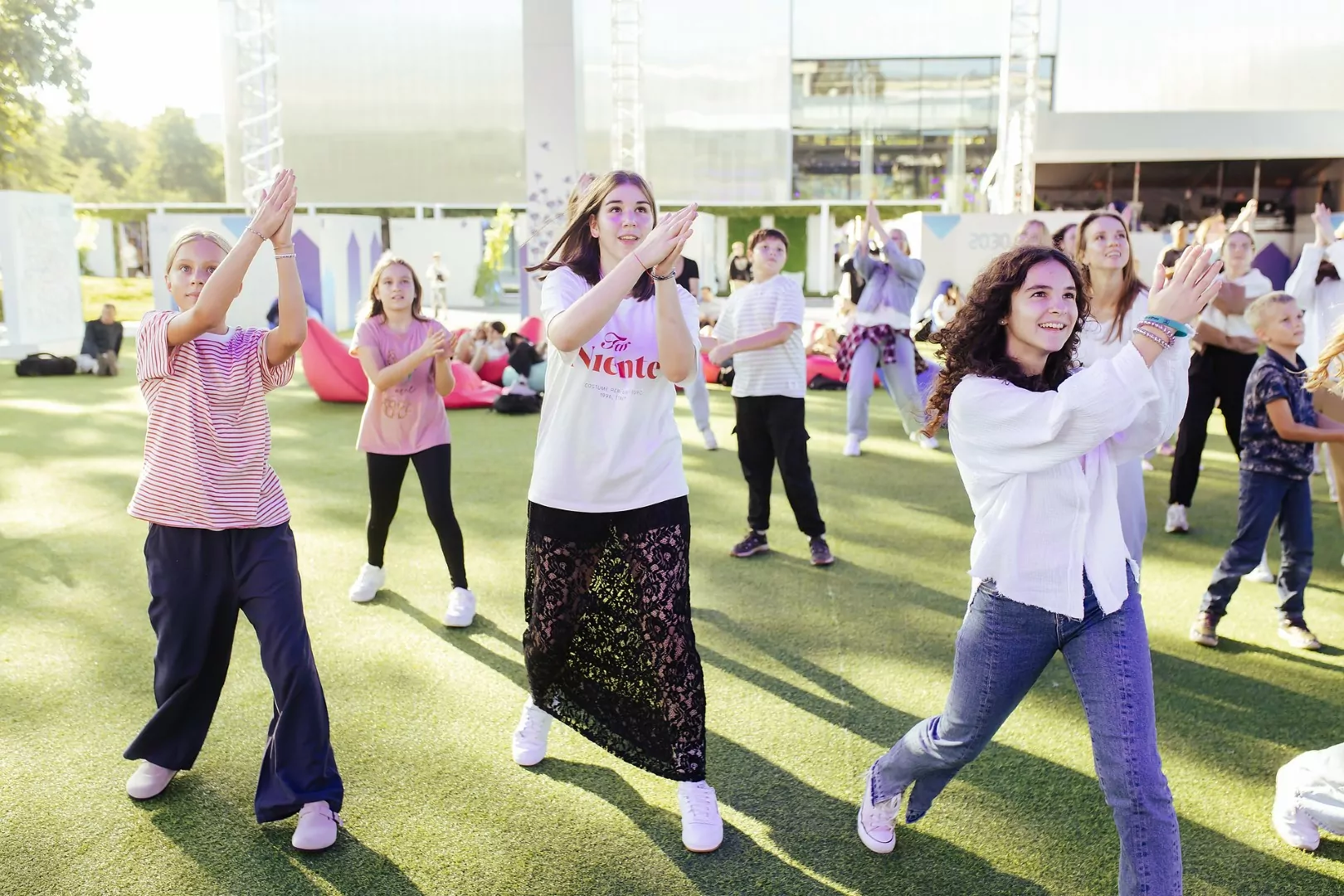 На площадке &laquo;Телепорт&raquo; в парке Горького прошло свыше 400 мероприятий фестиваля-форума &laquo;Территория будущего. Москва &ndash; 2030&raquo;  фото