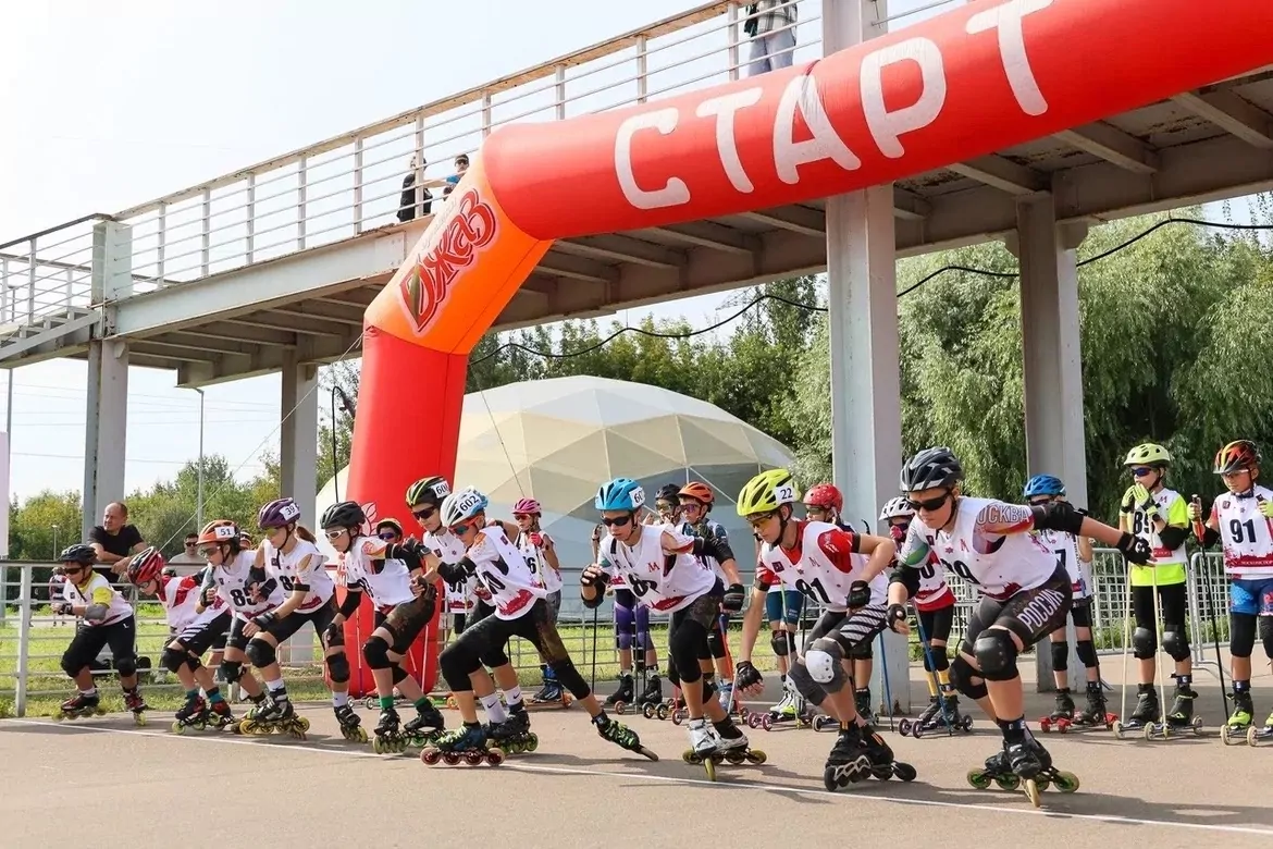 Сенатор Святенко открыла эстафету «Марьинская гонка»  фото