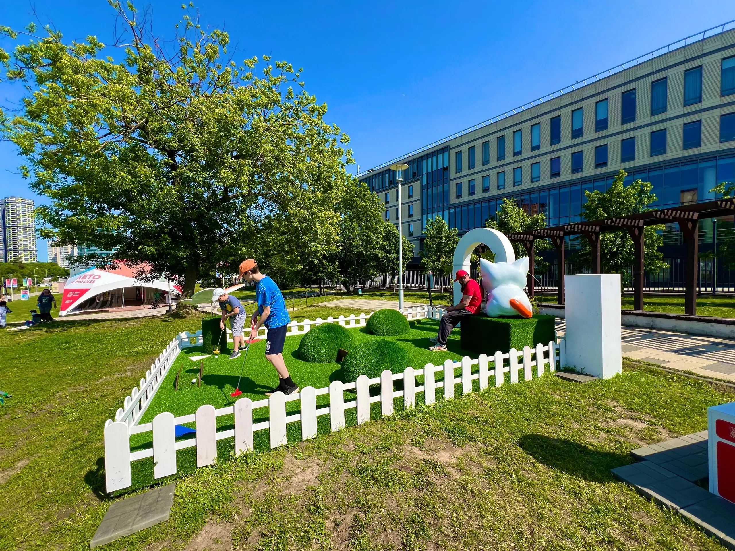 Спортивные мероприятия ко Дню молодежи пройдут в Академическом Спортивные мероприятия ко Дню молодежи пройдут в Академическом фото