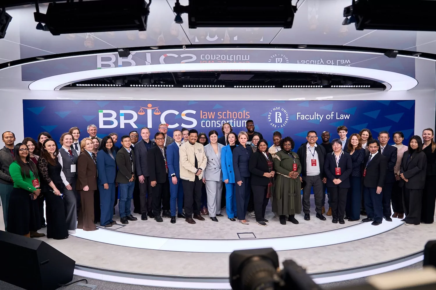 О Молодежном парламенте узнали на международном уровне О Молодежном парламенте узнали на международном уровне фото