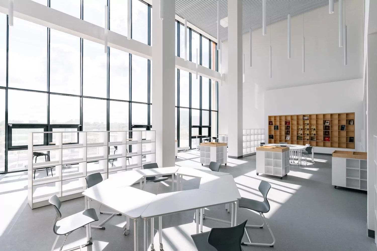 ПИК и лидеры образования: В 2026 году в кварталах девелопера откроются школы под управлением лучших команд  фото