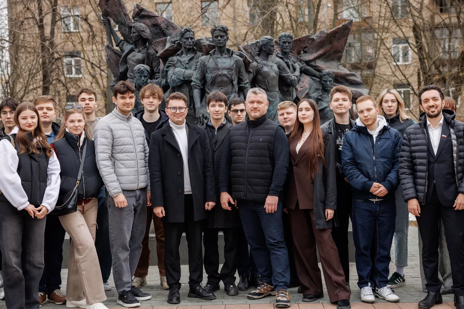 Онлайн-акция &laquo;МойПамятникПобеды&raquo; пройдет в Москве с 15 апреля по 15 мая  фото