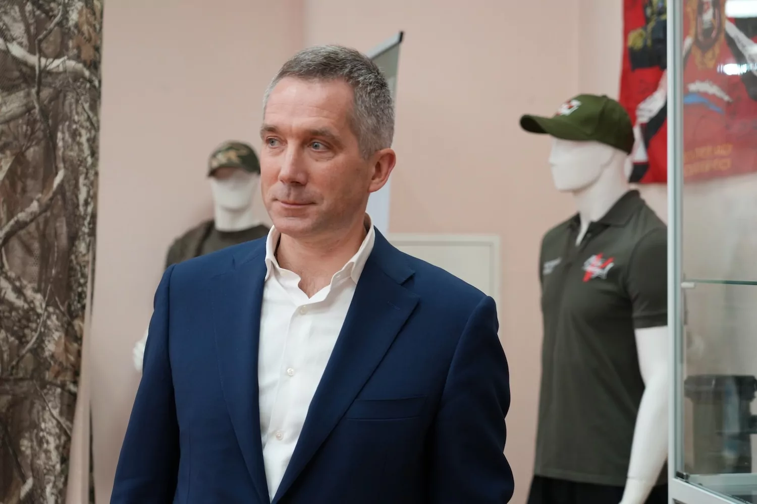 Выставка о героях и их наставниках пройдет в ЦАО  фото