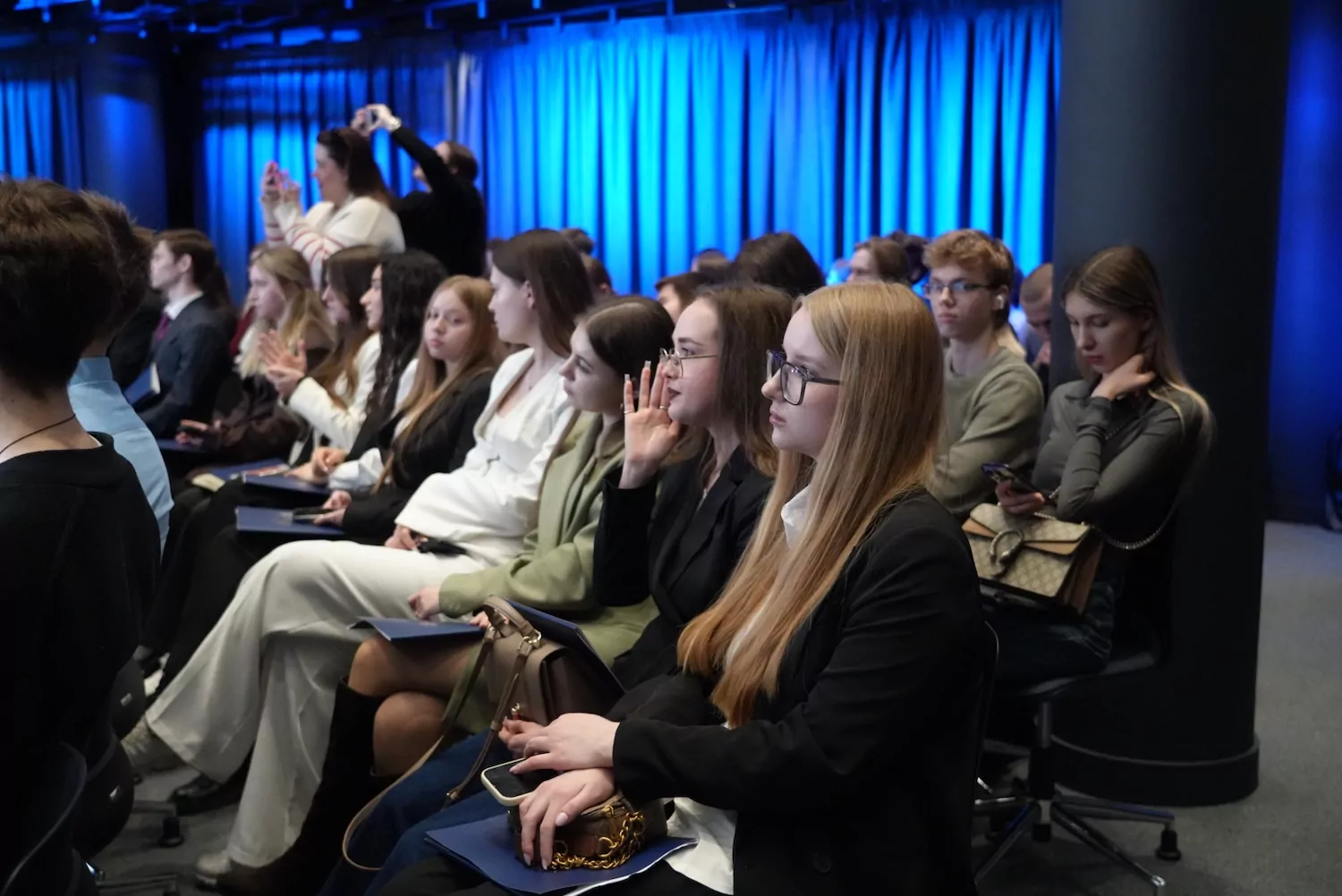 Участник СВО Эльдар Шарипов и член Общественной палаты РФ Александр Асафов приняли участие в заседании Законотворческой комиссии СПК&nbsp;  фото