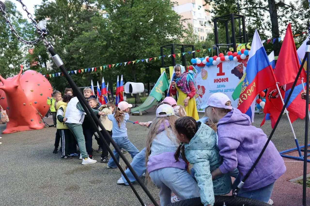 Два праздничных мероприятия в честь Дня защиты детей прошли в районе Выхино-Жулебино Два праздничных мероприятия в честь Дня защиты детей прошли в районе Выхино-Жулебино фото