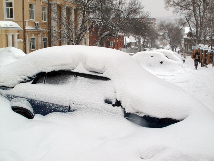 Москва много снега