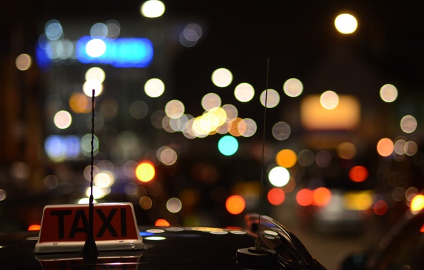 «Социальное такси» пополнилось 31 автомобилем, фото