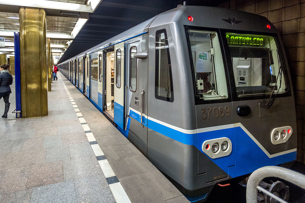 В Москве запустят четвертый управляемый автопилотом поезд метро, фото