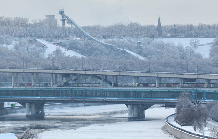 В Москве 3 февраля ожидается пасмурная погода и до -15 градусов, фото