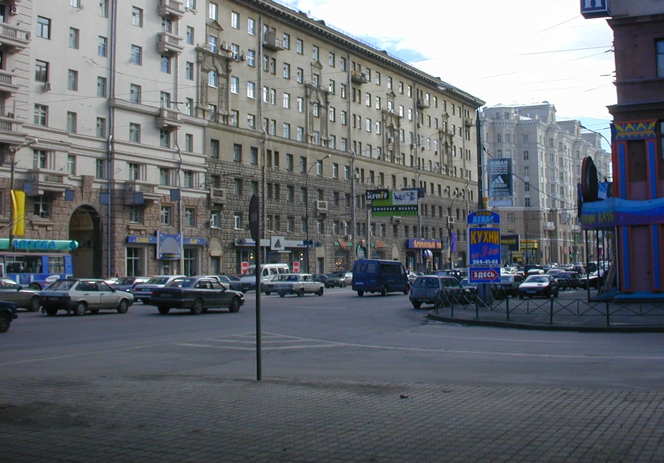В Москве ограничат движение транспорта на проспекте Мира, фото