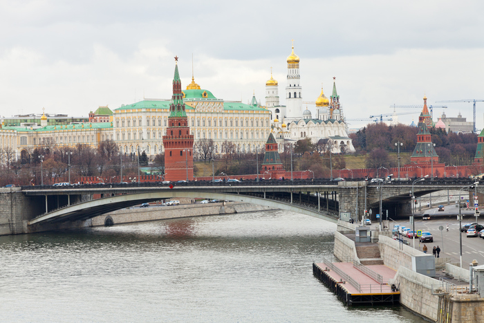 Пасмурная погода и до +7 градусов ожидается в Москве 28 апреля, фото