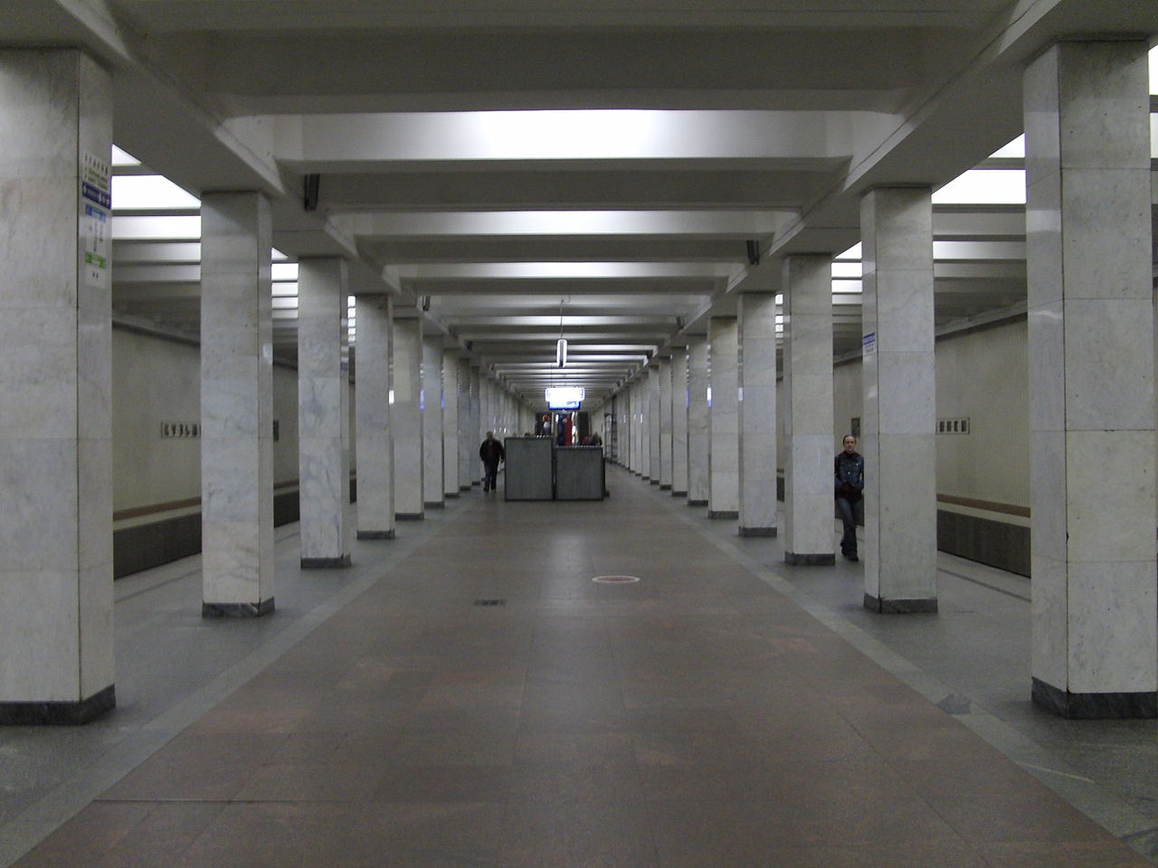 Сбой произошел на «фиолетовой» ветке московского метро‍политена, фото