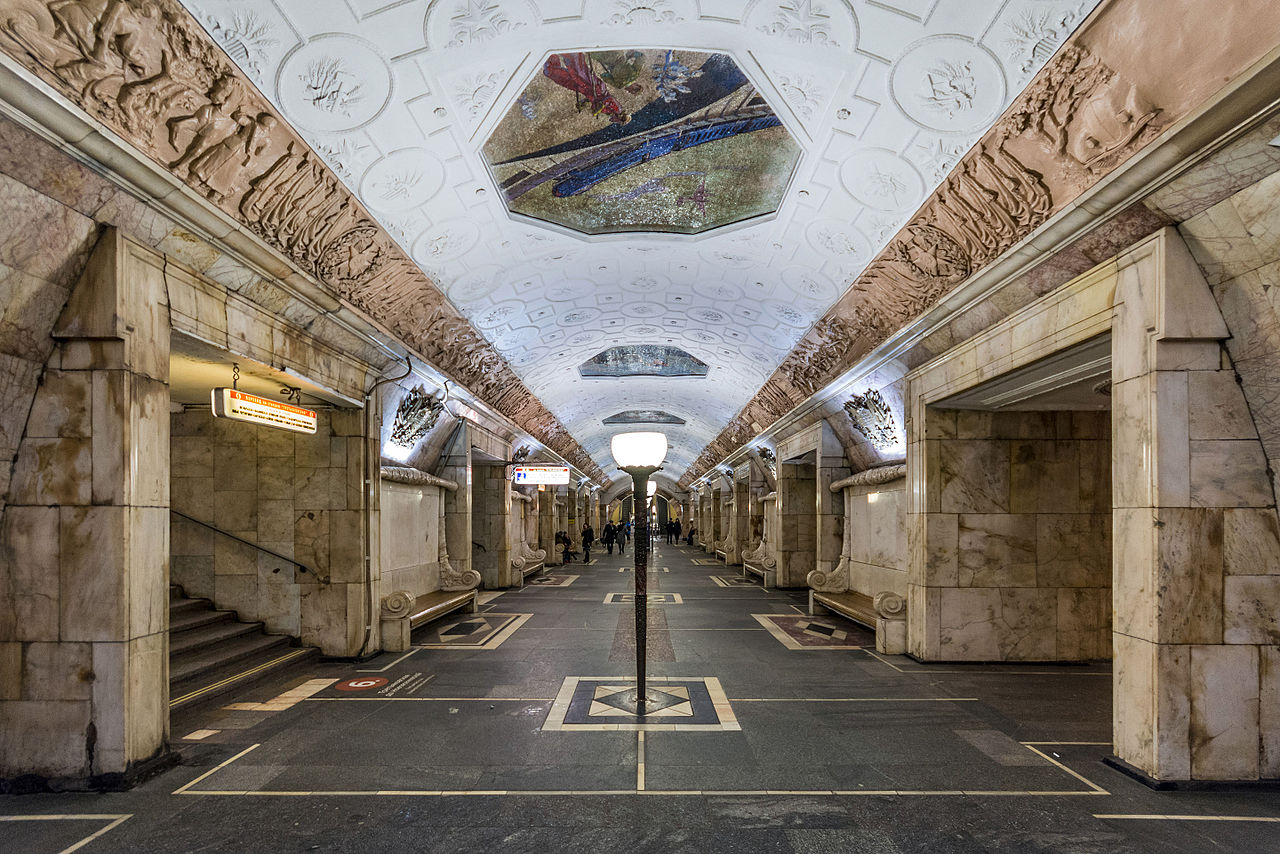 Участок Замоскворецкой линии метро закроют 8 октября, фото