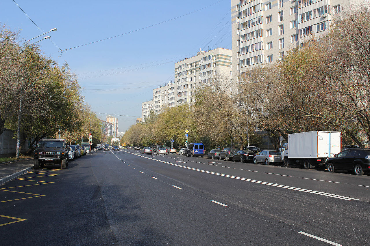 В Москве на ряде улиц ограничат движение транспорта, фото