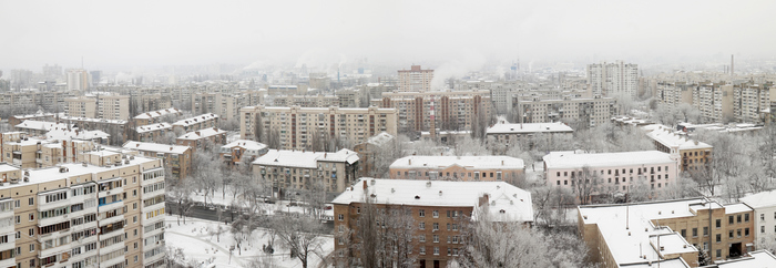 В Москве продолжают устранять последствия мощного снегопада, фото