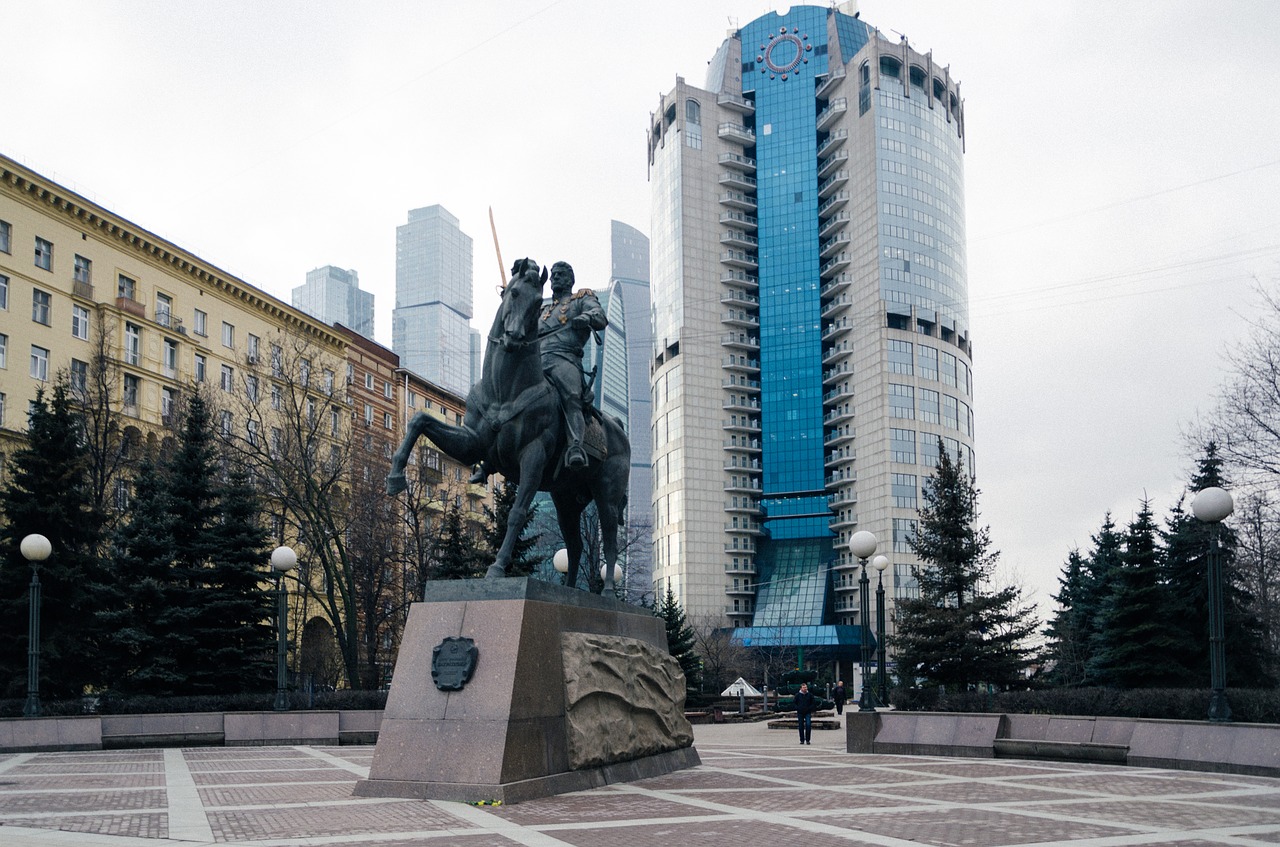 Число памятников в аварийном состоянии в Москве за 7 лет сократилось в 5,3 раза, фото