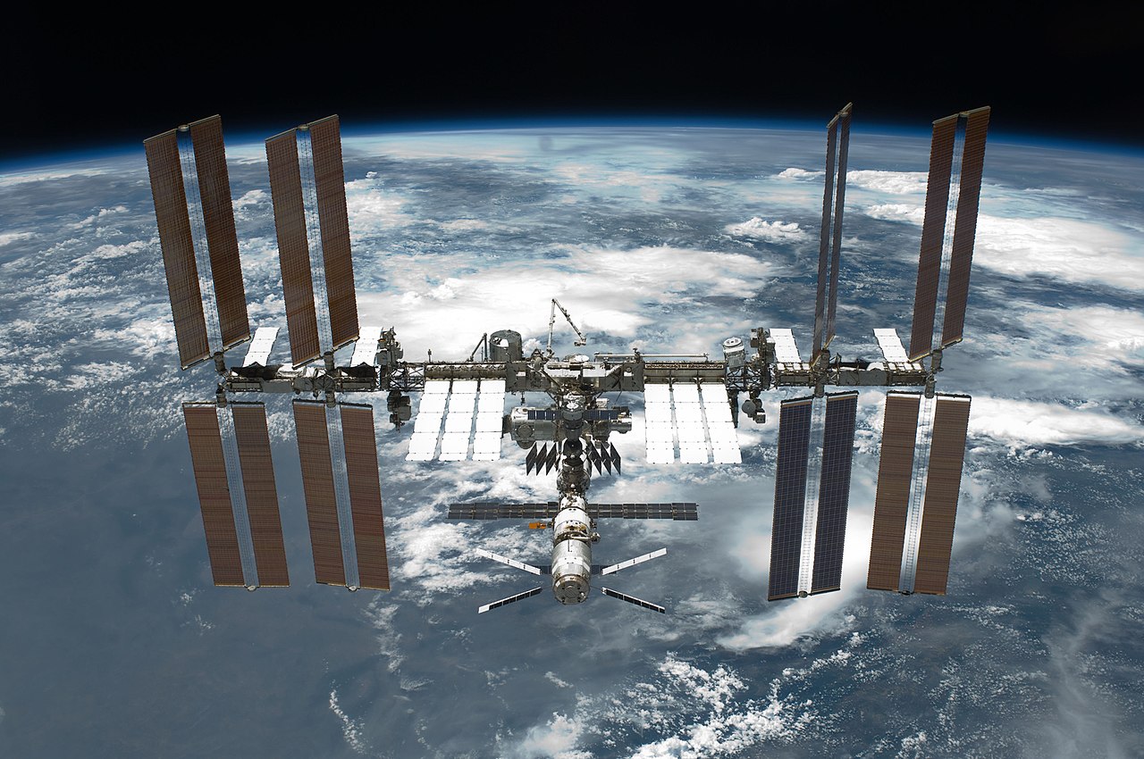 Москвичи смогут наблюдать полет МКС с 26 июля по 2 августа‍, фото